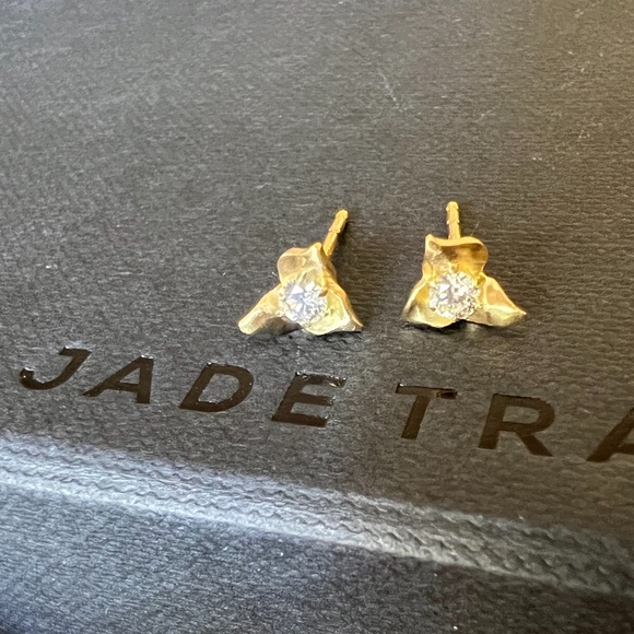 💖SOLD💖 Sophie 18k gold 0.2 tcw diamond earrings F/G VS2 - Picture 4 of 7